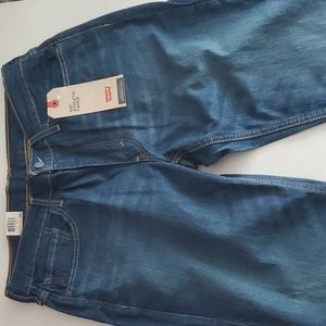 NWT Levi's 541 Athletic Taper 32x30 Jeans
